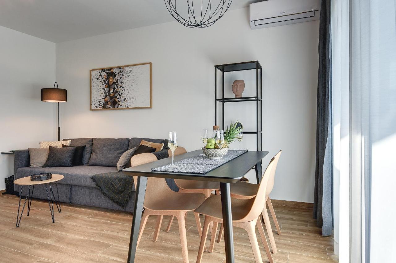 Giardini Penthouse Apartment Pula Ngoại thất bức ảnh
