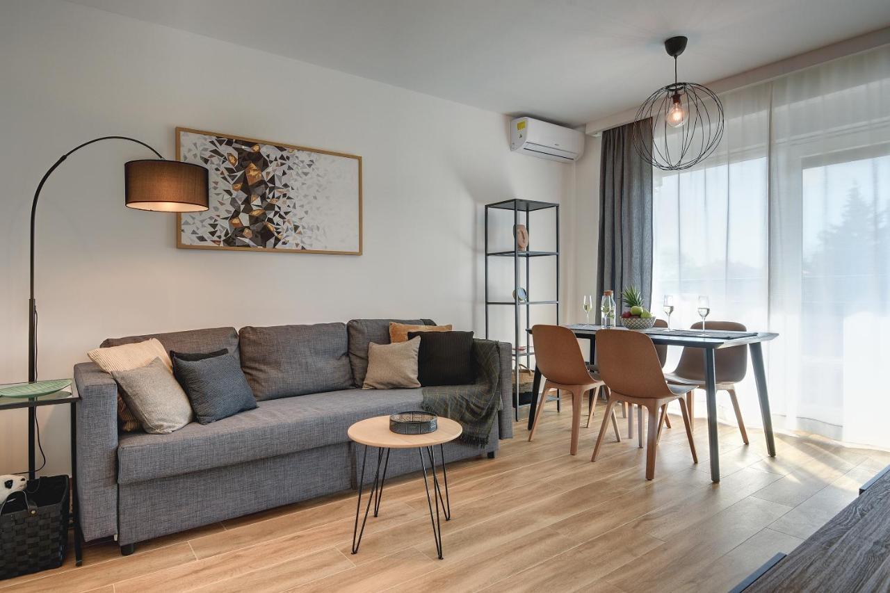 Giardini Penthouse Apartment Pula Ngoại thất bức ảnh